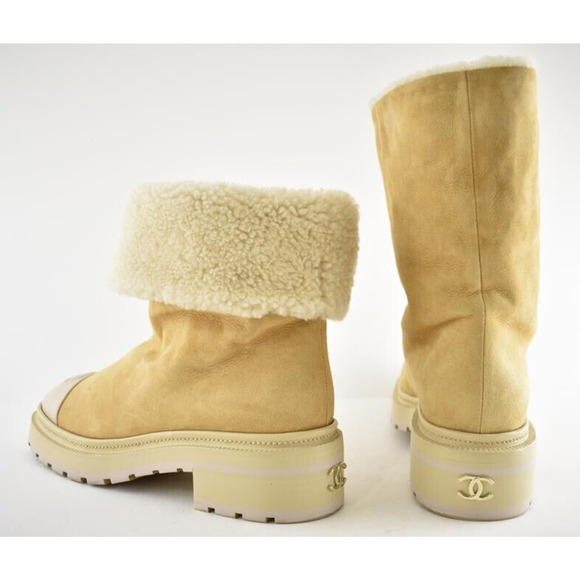 Chanel 20N Beige Suede Shearling Fur CC Cap Toe Pull On Mid Calf Tall Boots 37.5 - Picture 10 of 12